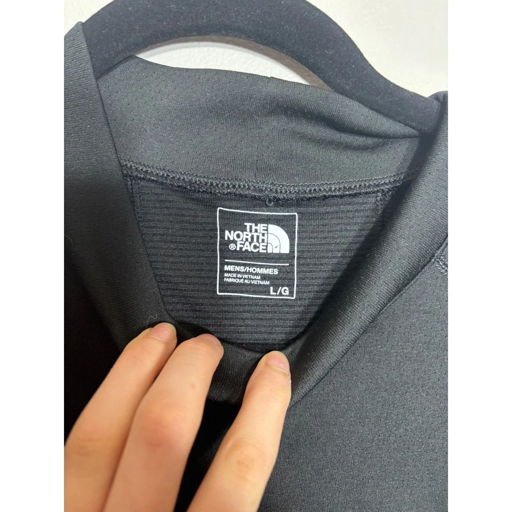 The North Face FlashDry Long Sleeve Athletic‎ Shirt Mens L Black